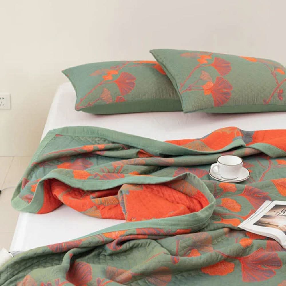 Jazzy Floral Pattern - Light Blanket