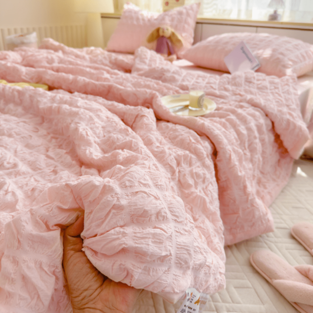 IYA - Elegant Heated Blanket