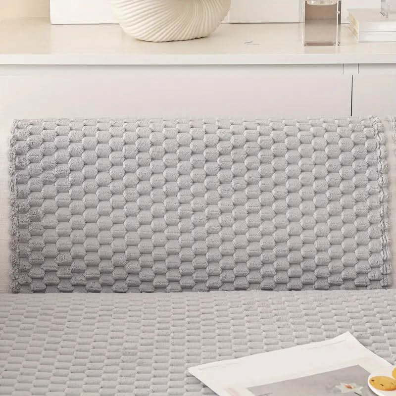 Snuggle Slipcover - The Ultimate Non-Slip Sofa Cover for More Comfort and Style