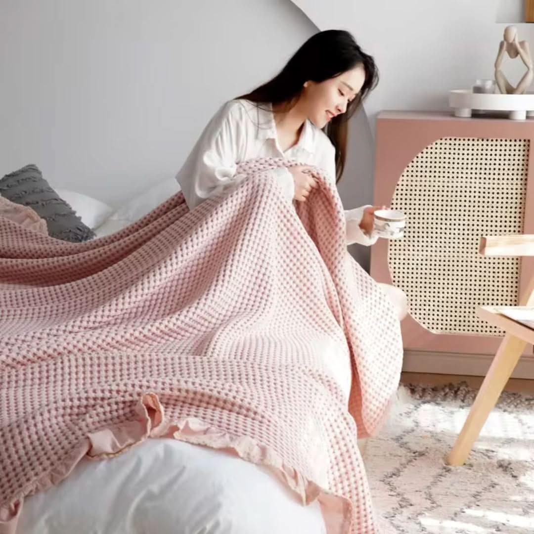 INA - Slim and snuggly blanket