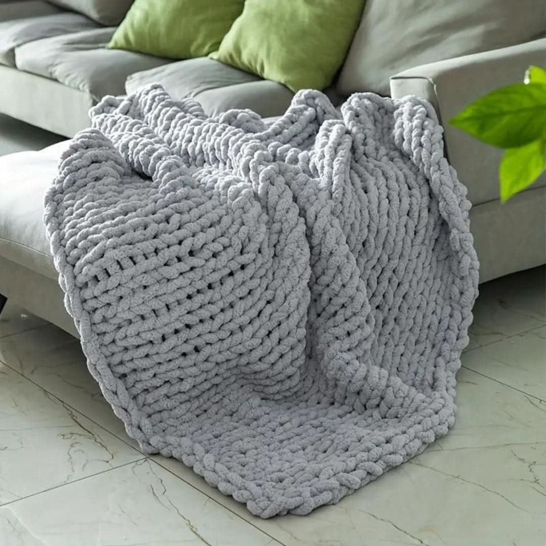 Cuddle Cloud - Luxurious Cuddle Blanket