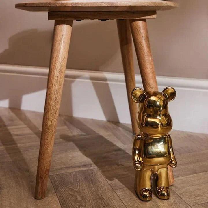 Mola - Breathtaking Ornament Made of Golden Bear Bricks
