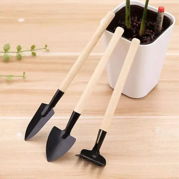 Lushio - Essential Mini Gardening Tools