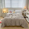 OLIV - Stylish and soft blanket