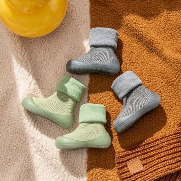 WinzigeSchritte Grippy Socks – Non-Slip Sock Shoes For Toddlers