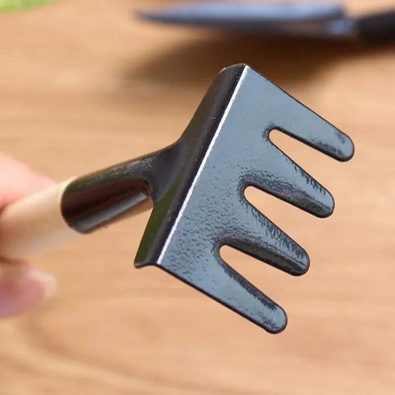 Lushio - Essential Mini Gardening Tools