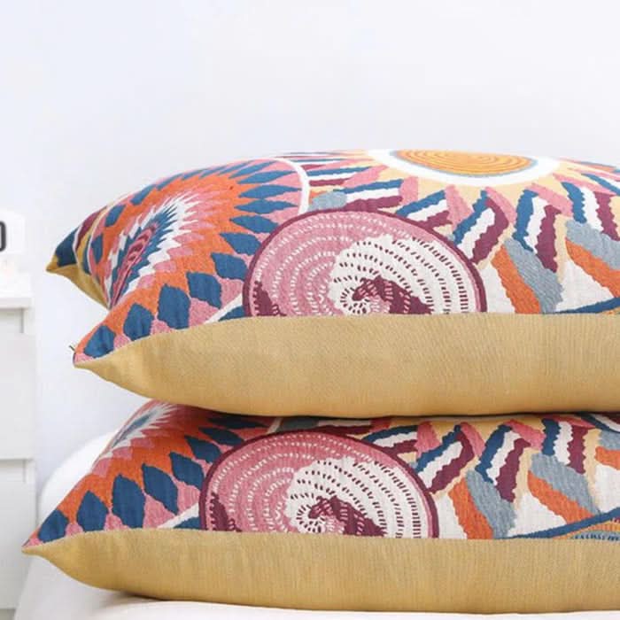 SUZY - Cotton Pillowcase with Minimalist Chic