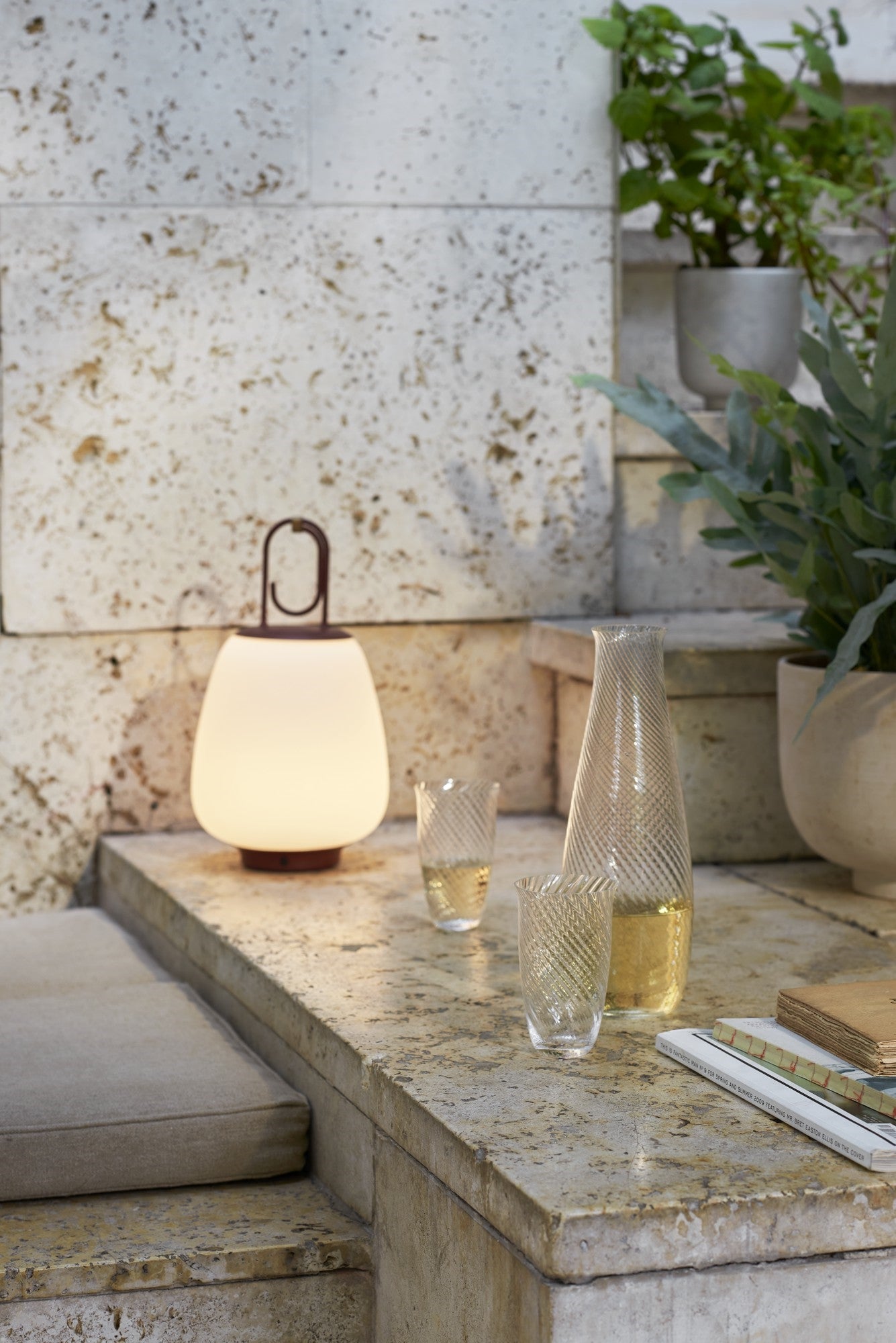 Moderne LED-Terrassenlaterne