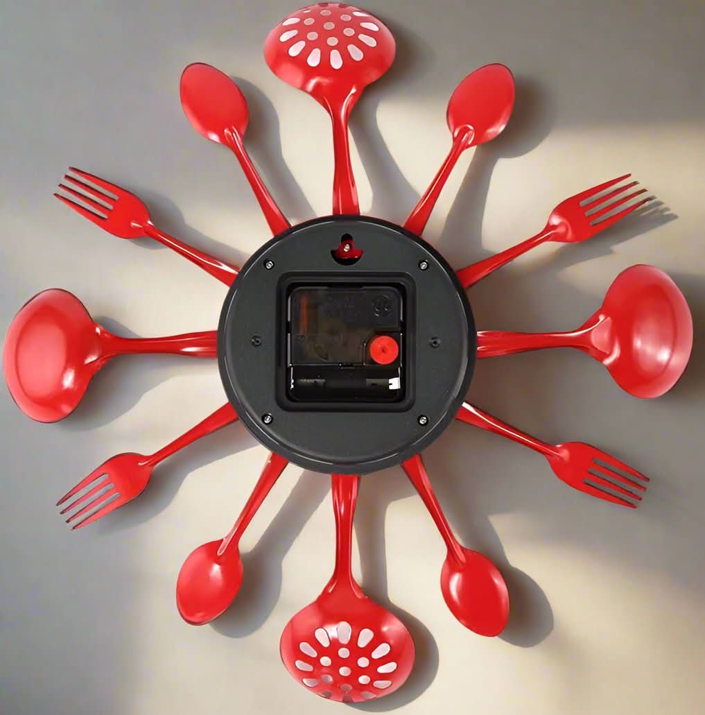 Liona - Unique Wall Clock