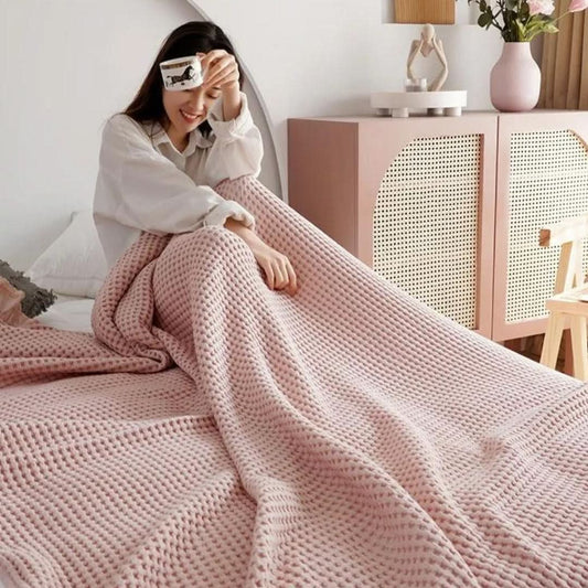INA - Slim and snuggly blanket