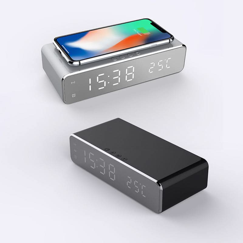 BENNETT - LED Alarm Clock With Wireless Charger