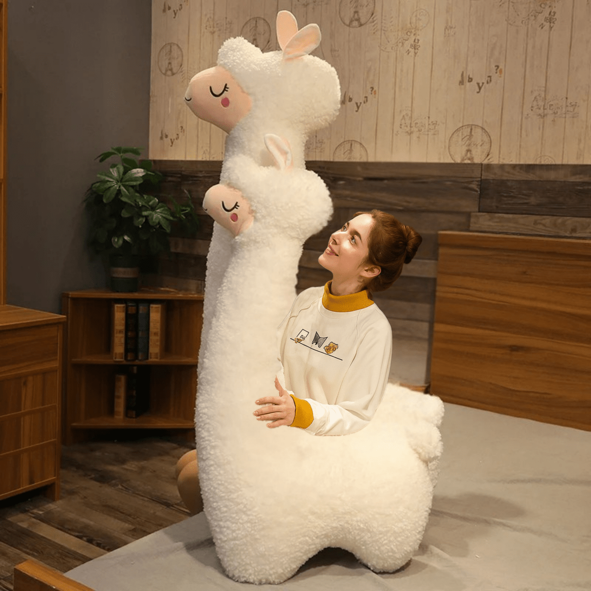 Cuddly Alpaca – Soft Alpaca Plush Toy For Children & Decoration