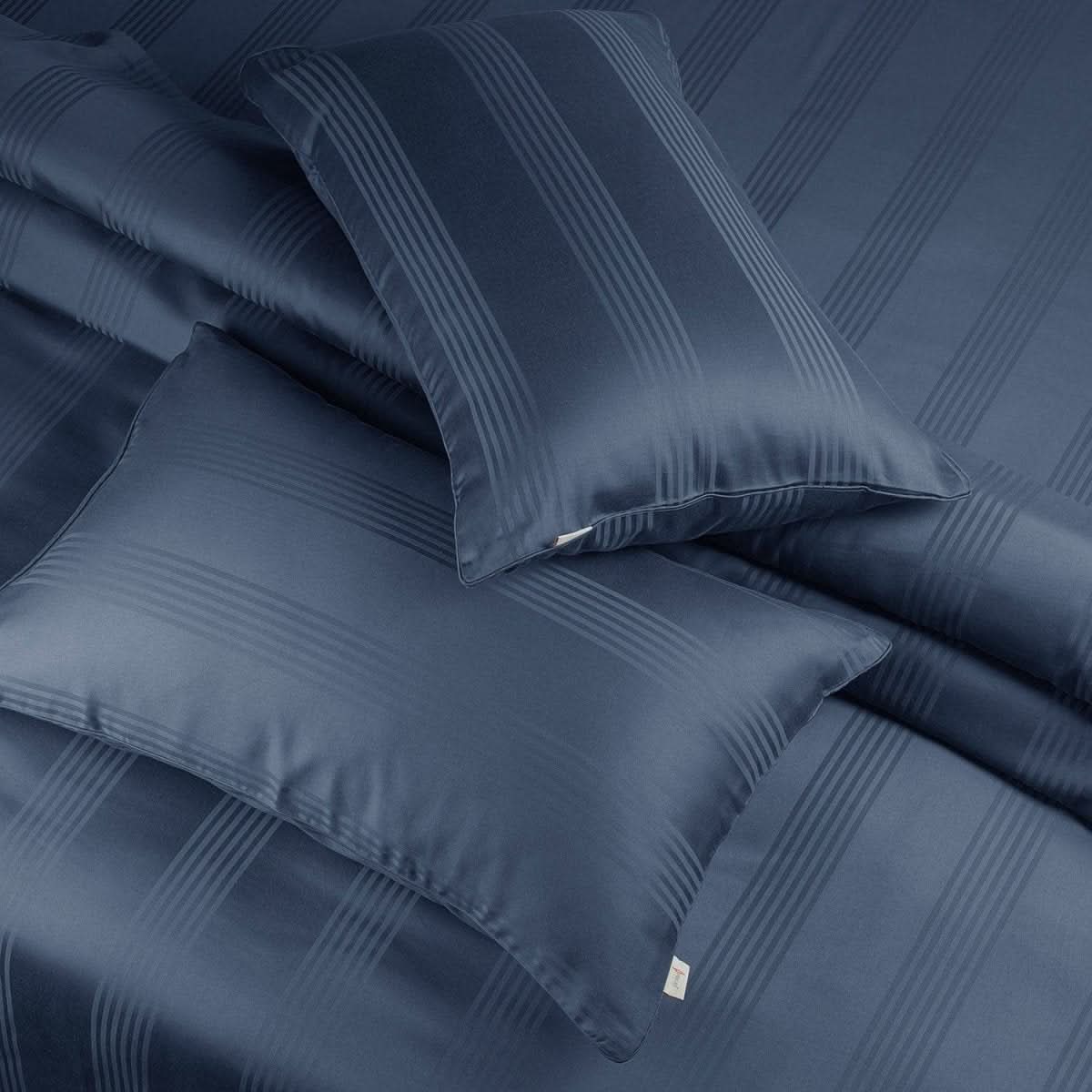 Aurelisse Pillowcases Premium Cotton Luxurious Pillow Shams for a Stylish Bedroom