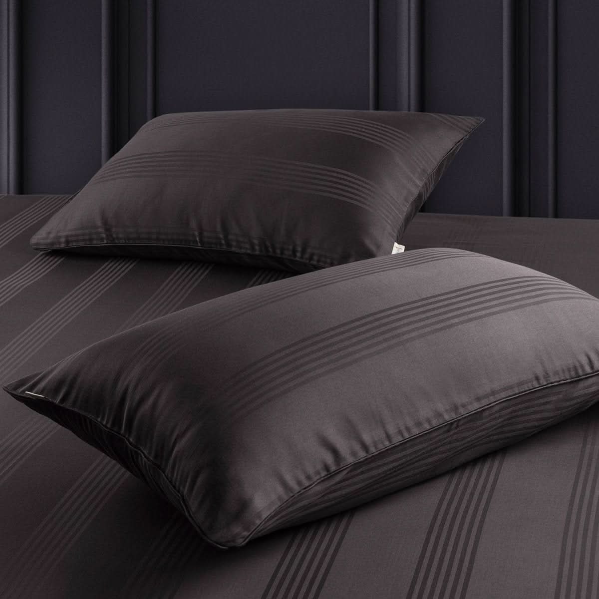 Aurelisse Pillowcases Premium Cotton Luxurious Pillow Shams for a Stylish Bedroom