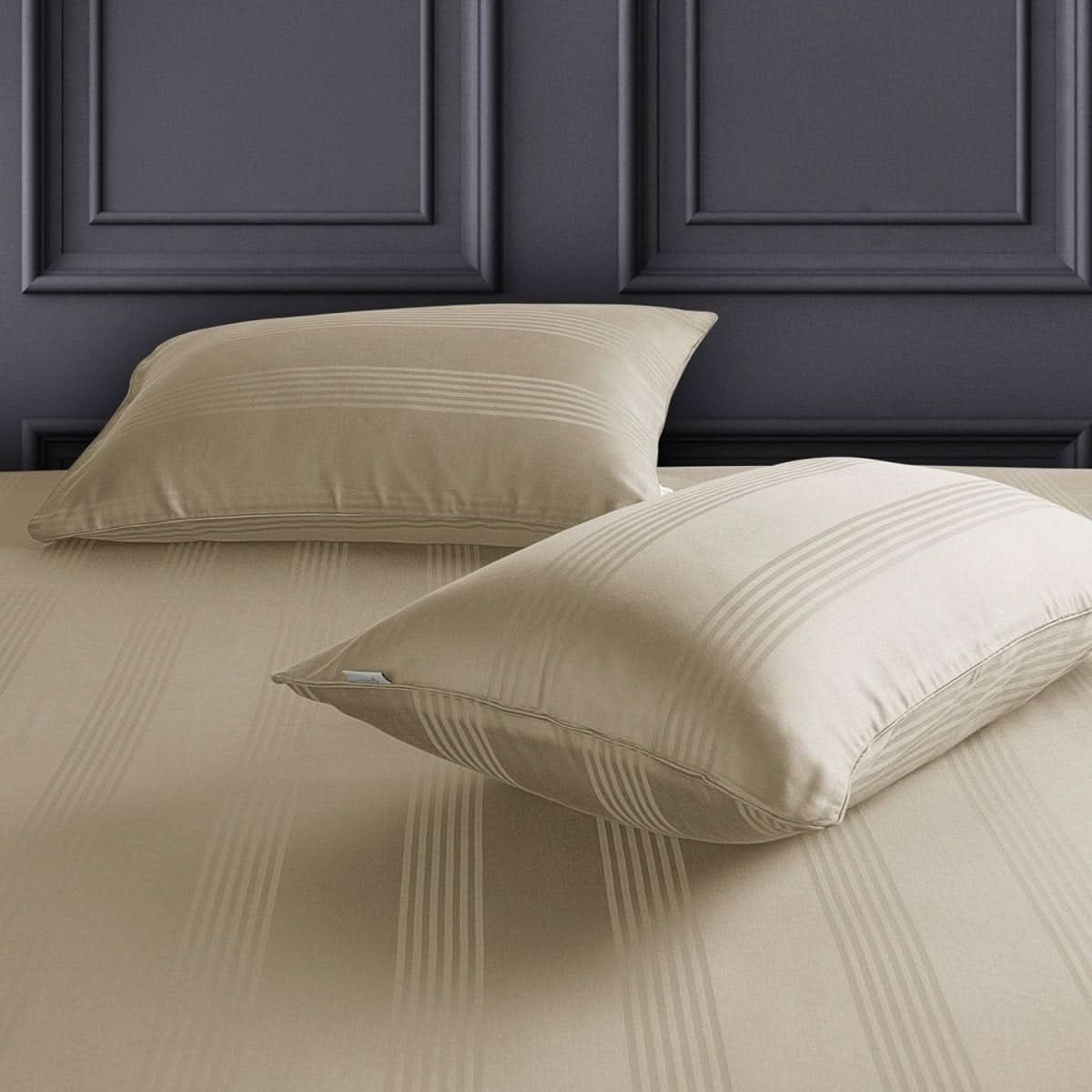 Aurelisse Pillowcases Premium Cotton Luxurious Pillow Shams for a Stylish Bedroom