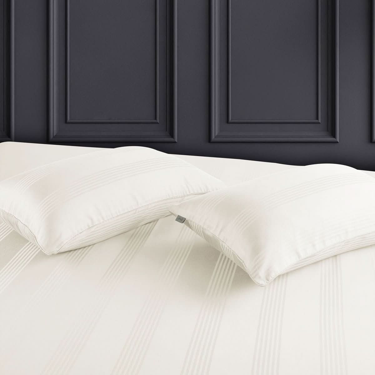 Aurelisse Pillowcases Premium Cotton Luxurious Pillow Shams for a Stylish Bedroom