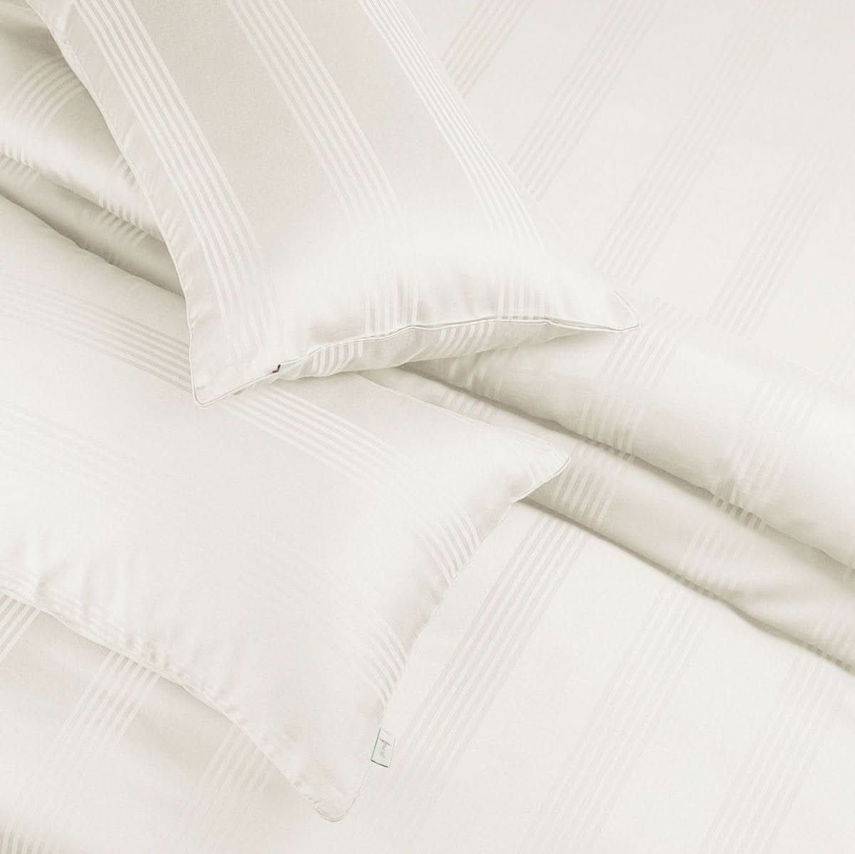 Aurelisse Pillowcases Premium Cotton Luxurious Pillow Shams for a Stylish Bedroom