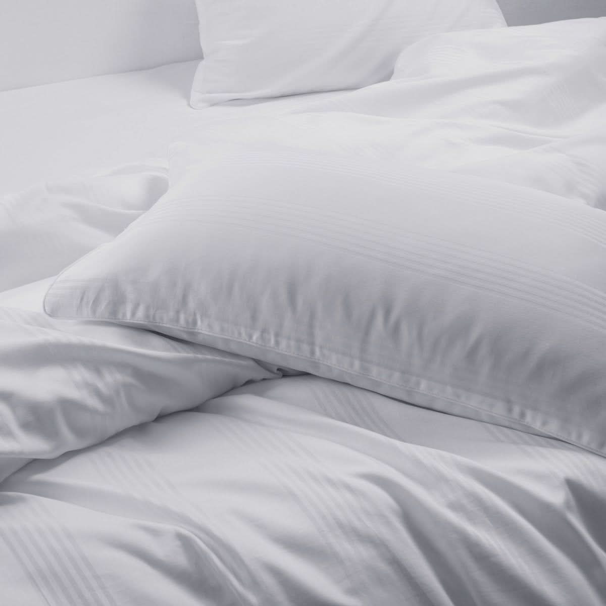 Aurelisse Pillowcases Premium Cotton Luxurious Pillow Shams for a Stylish Bedroom