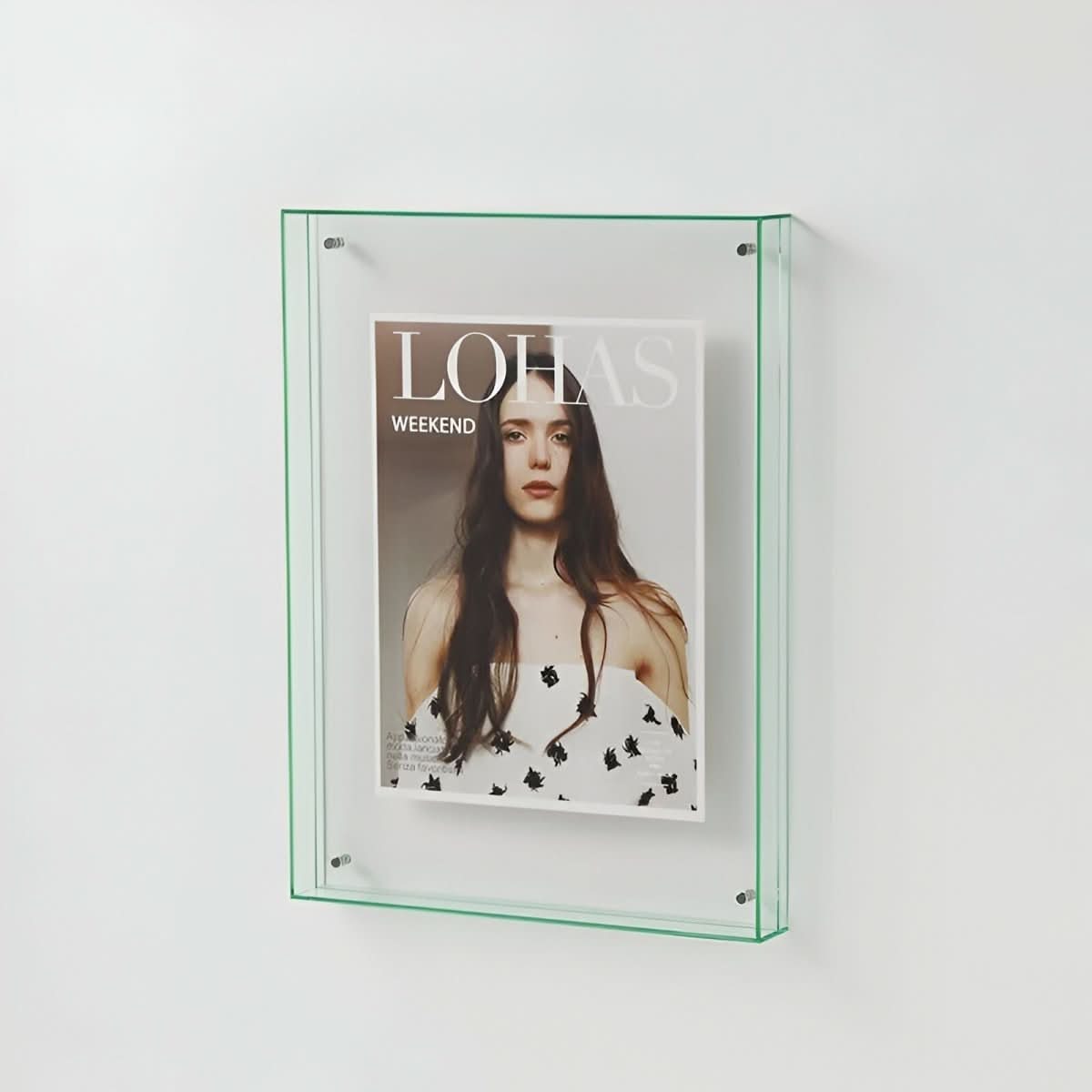 Crystal Frame – Modern Acrylic Picture Frame For Floating Elegance