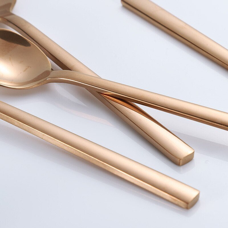 CUTLUXE – 30-teiliges Besteck- und Küchenutensilien-Set für elegantes Essen 7