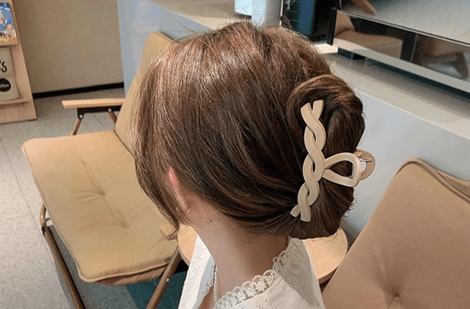 Clipglam - Nude Hair Accessory Set For Elegant Hairstyles