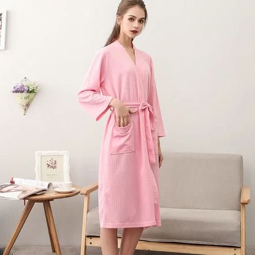 CottonWave – Gender-Neutral Waffle Bathrobe Made of Polyester, Breathable and Stylish