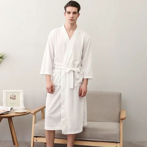 CottonWave – Gender-Neutral Waffle Bathrobe Made of Polyester, Breathable and Stylish