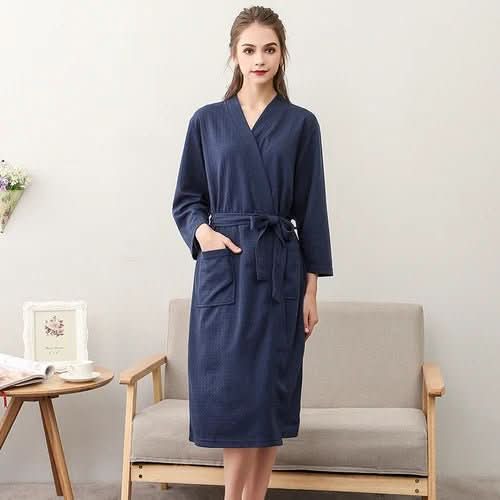 CottonWave – Gender-Neutral Waffle Bathrobe Made of Polyester, Breathable and Stylish