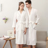 CottonWave – Gender-Neutral Waffle Bathrobe Made of Polyester, Breathable and Stylish