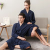 CottonWave – Gender-Neutral Waffle Bathrobe Made of Polyester, Breathable and Stylish