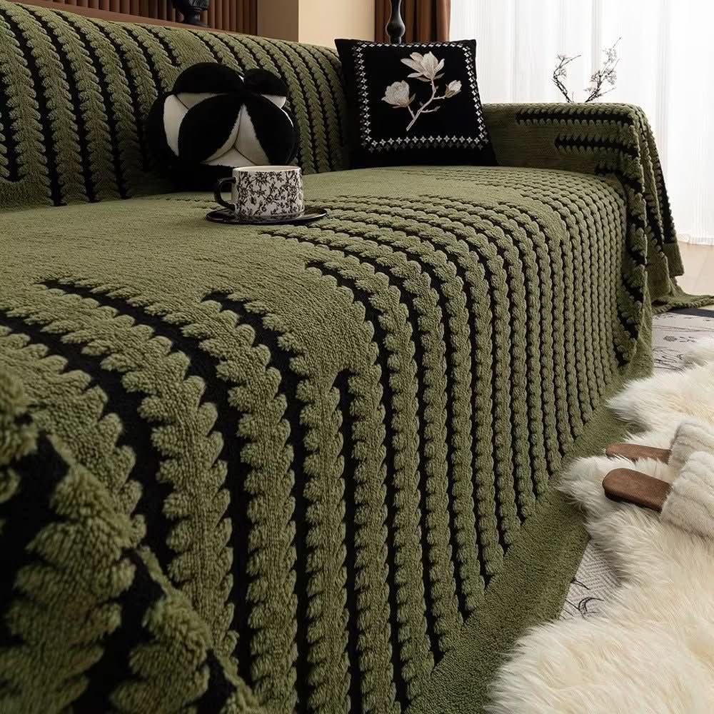 SofaGuardian - Plush Sofa Cover with Non-Slip Backing