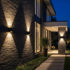 GLOWCUBE – LED-Wandleuchte mit einstellbarer Helligkeit und kabellosem Design 5