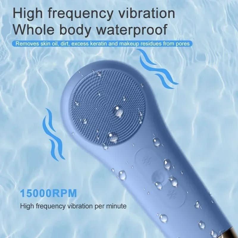 Glühesce – 3-in-1 Facial Brush with LED, Warming Function & Sonic Cleansing