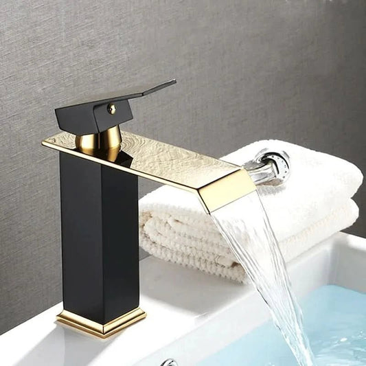 CALYRA Elegant Gold-Toned Flow Faucet