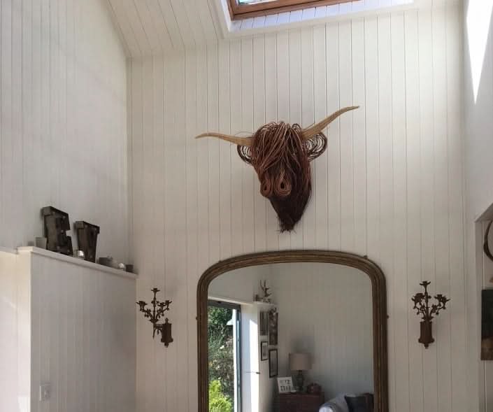 RusticAura – Rustic Cow Head Wall Decor For a Unique Home