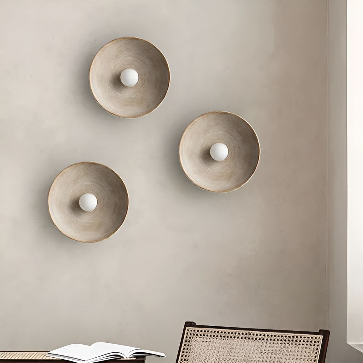 ANDA Wall Light with Concentric Rings Light Play for Living Spaces
