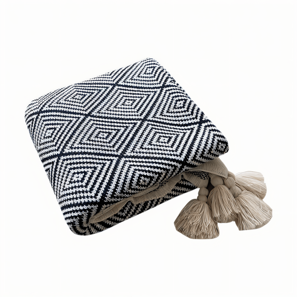 Polystripe – Cozy Black and White Geometric Fleece Blanket