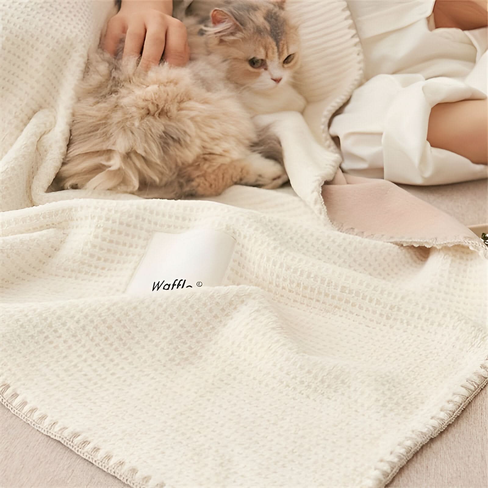 VELVETUNE - Premium Fleece Blanket