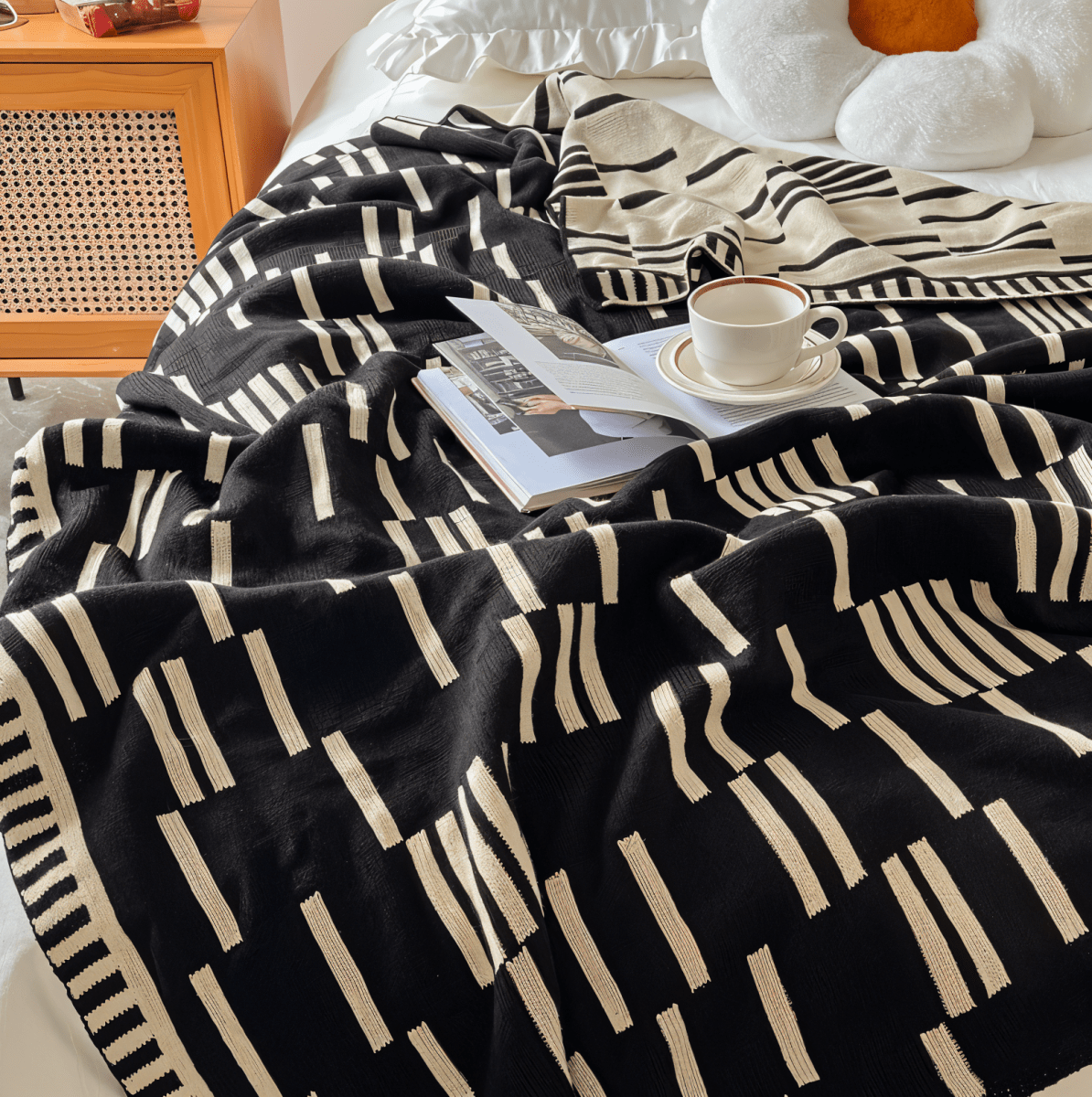 NEUTRAPLUSH - Premium Blanket