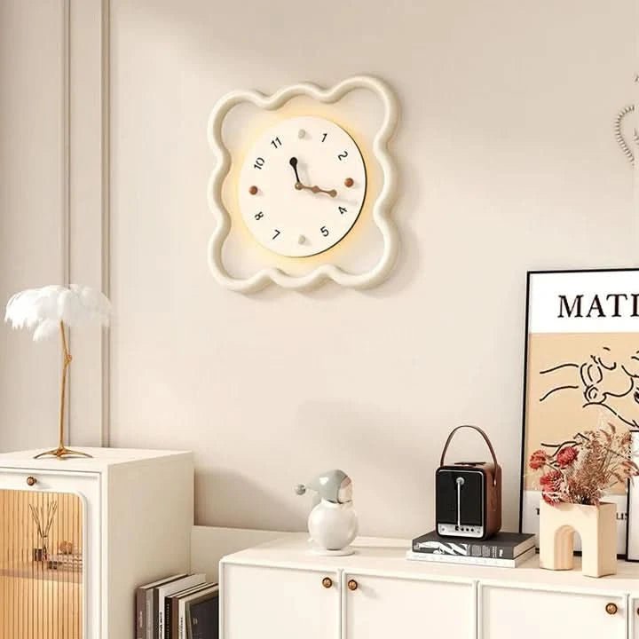 Ala - Foam sugar-inspired wall clock
