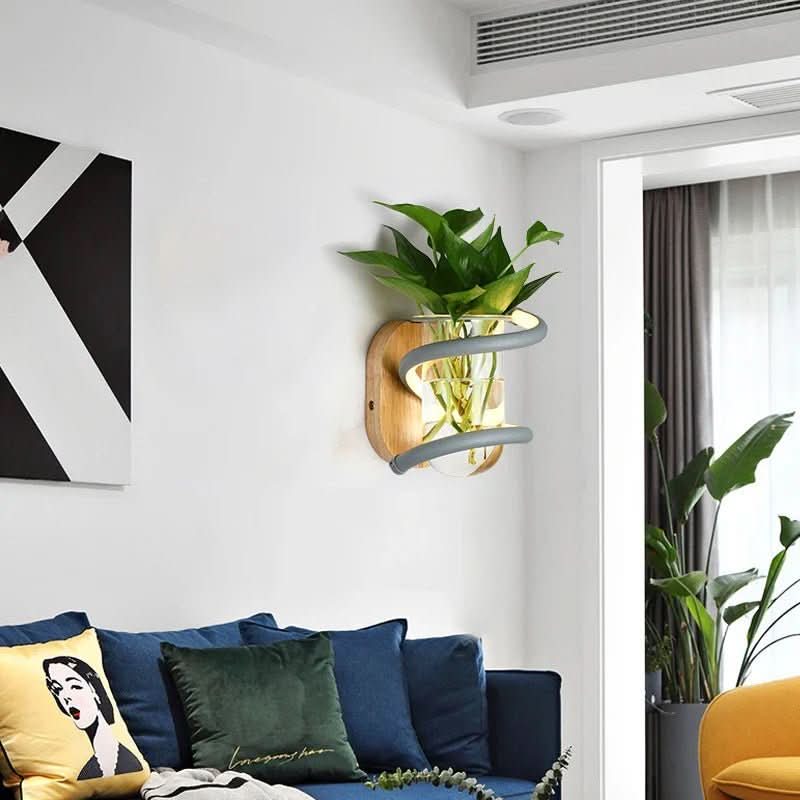 Blütenlicht – LED Wall Vase Lamp Made of Wood & Aluminum for Stylish Outdoor Areas