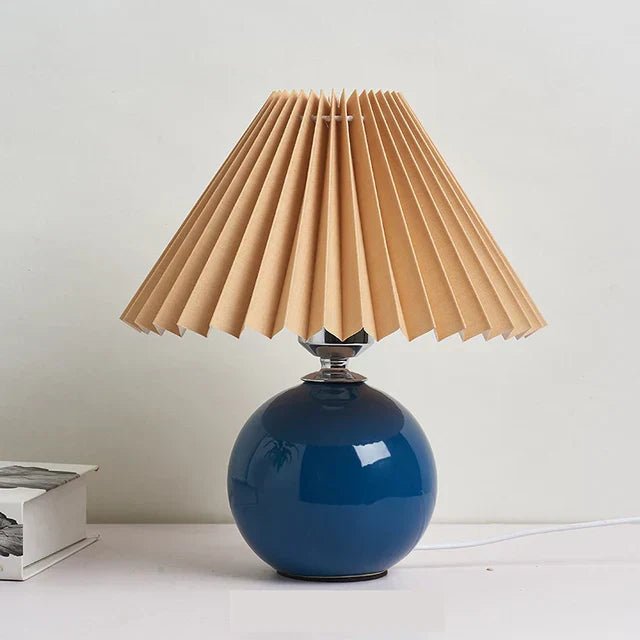 LUMIHERITAGE – Vintage-Tischlampe mit plissiertem Schirm für klassisches Ambiente 2