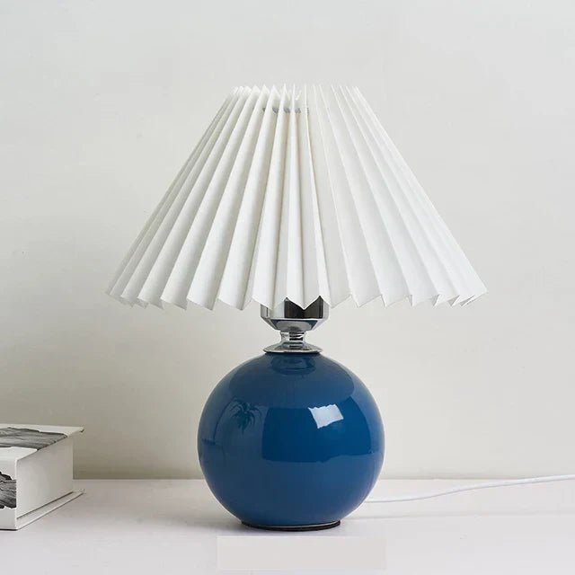 LUMIHERITAGE – Vintage-Tischlampe mit plissiertem Schirm für klassisches Ambiente 3