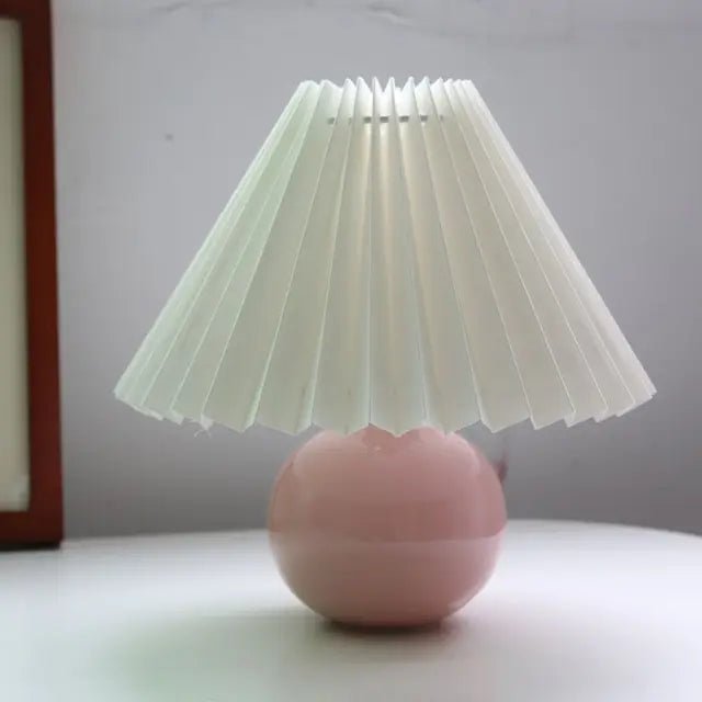LUMIHERITAGE – Vintage-Tischlampe mit plissiertem Schirm für klassisches Ambiente 8