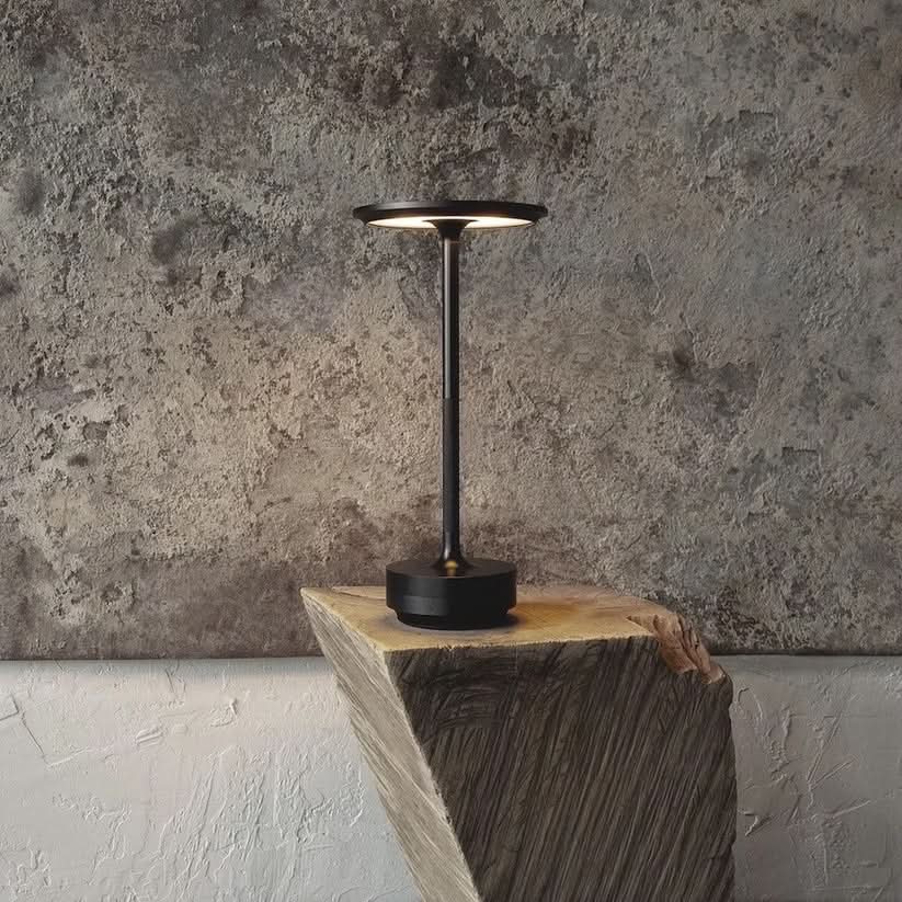 Radiant – LED Table Lamp with Dimmable Mood Lighting & Modern Design