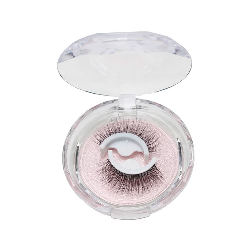 LashPerfect – Reusable Self-Adhesive Lashes For Dramatic Appearances