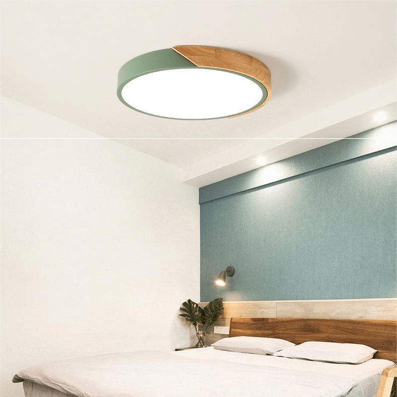 NORDGLOW – Nordic Wooden Ceiling Light for Warm, Cozy Illumination