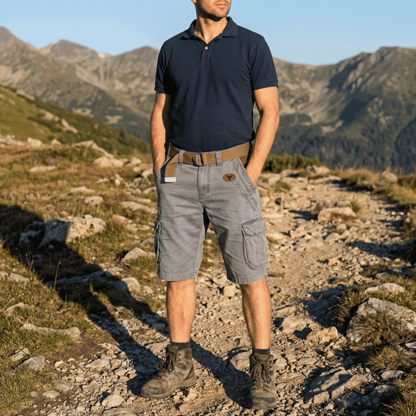 WanderSchmiede Cargo – Robust Men's Cargo Shorts for Outdoors & Everyday Wear