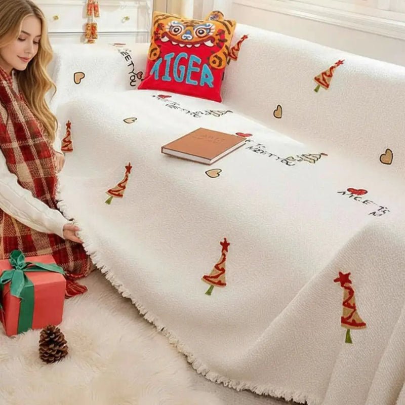 PLUSHGROVE – Weihnachts-Plüsch-Sofadecke mit festlichem Baumdesign und ultraweichem Komfort 3