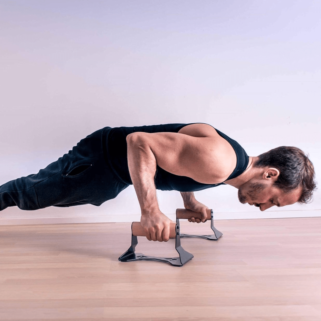 Power Grip – Ergonomic Wooden Parallettes For Safe Push-Up Training